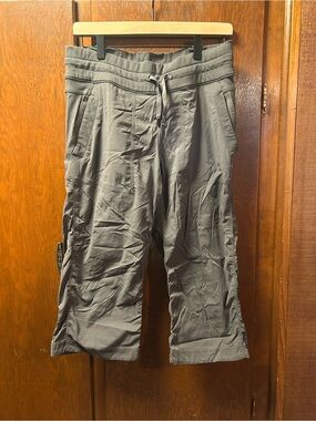 Lululemon vintage capris